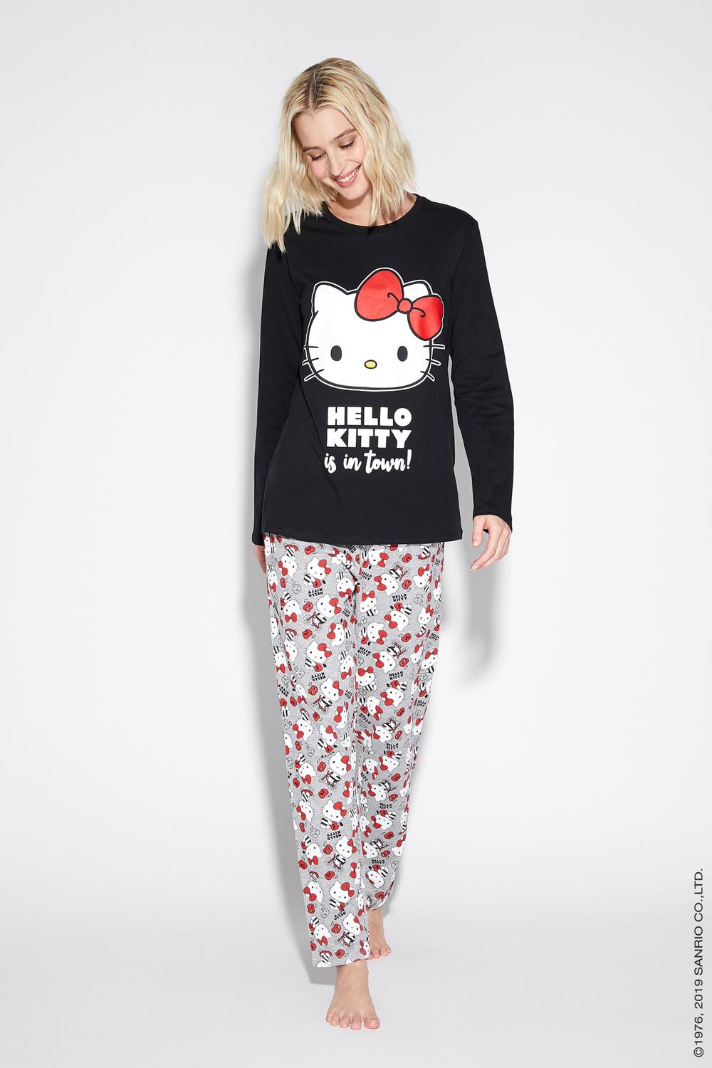 Пижама hello. Хелло Китти пижама со штанами. Пижамные штаны с Хеллоу Китти. Пижама Хелло Китти женская. Hello Kitty hello Kitty пижамы.